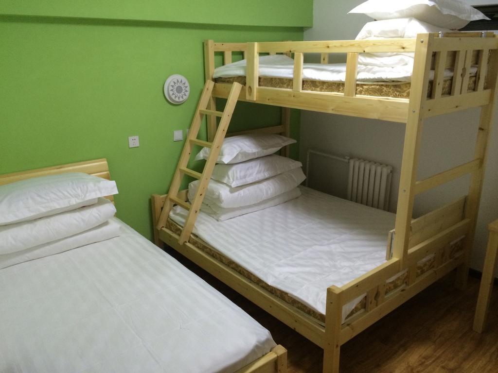 Beijing Sunrise Youth Hostel Beihai Branch Стая снимка