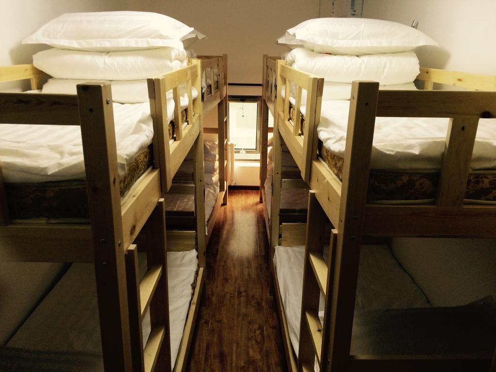 Beijing Sunrise Youth Hostel Beihai Branch Стая снимка